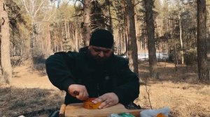 Дегустирую мерзкую еду - СЮРСТРЕММИНГ, ЛИЧИНКИ, СТОЛЕТНИЕ ЯЙЦА