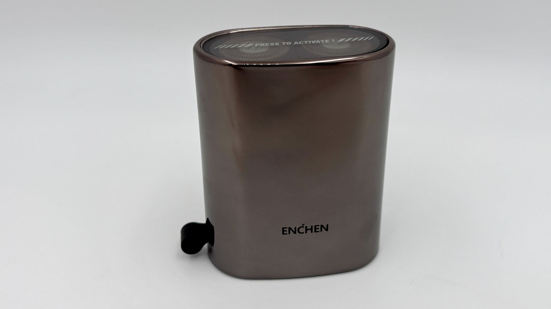 Обзор роторной электробритвы Enchen K8