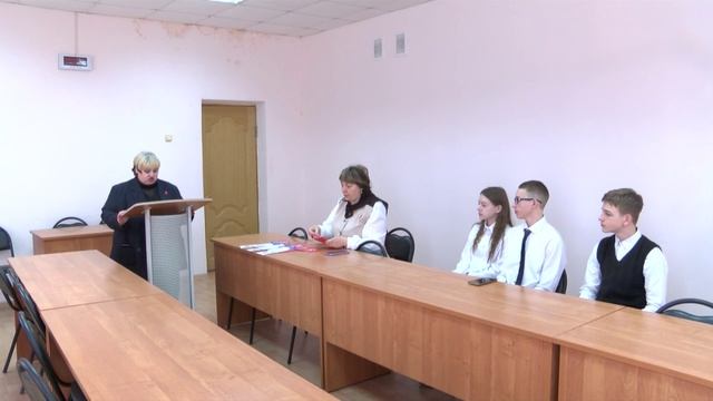 10.04.2026 Вручение паспортов РФ юным гражданам Оленинского МО