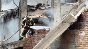 Появились кадры с места взрыва склада с пиротехникой во Владикавказе.