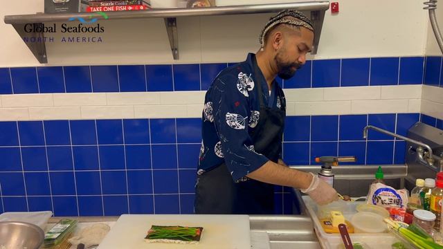 Приготовьте суши ресторанного уровня дома с сухо выдержанным лососем Ora King.