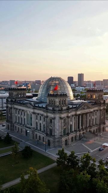 Здание Рейхстага в Берлине: архитектурное чудо #Берлин #архитектура #Рейхстаг