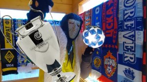 Баба Яга, играет в футбол)  11 серия.