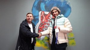 Серебряному призеру Олимпиады Никите Филиппову вручили ключи от квартиры.