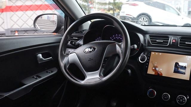 Kia Rio смотреть онлайн