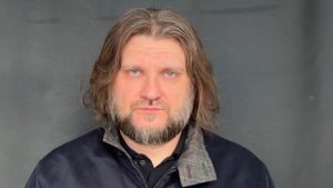 Антон. Рост 188 см, 46 лет. Актерская визитка