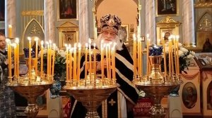 Вынос Плащаницы.