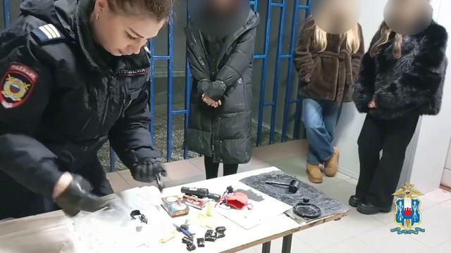 В Ростове-на-Дону полицейские пресекли деятельность группы лиц