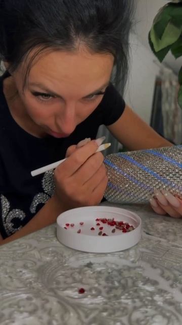 Какой клей выбрать?  Главное  не такой как на видео !