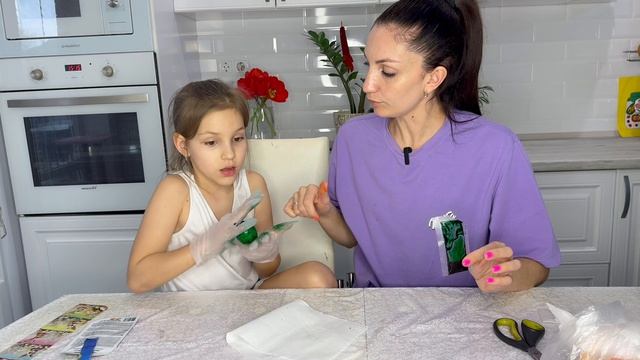 Готовимся к Пасхе! Красим яйца и печем куличи 