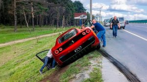 Неудачи с дорогими автомобилями, попавшие на камеру.