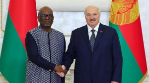 Лукашенко принял верительные грамоты послов 10 государств