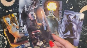 РЕВНУЕТ ЛИ ОН ВАС ⁉️ТАРО РАСКЛАД 💃🍒