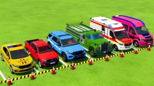 ПЕРЕВОЗКИ НА ГРУЗОВИКАХ ДОСТАВЛЯЮТ РАЗНЫЕ ГРУЗЫ ПО ДОРОГАМ РАЗВИВАЮЩЕЕ ВИДЕО СИНИЙ ТРАКТОР