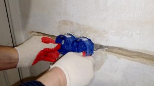 Установка подрозетников. Замена электропроводки в квартире серия 15