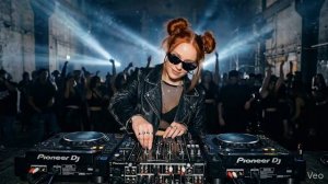 Hypnotic Underground Tech House 2026   Dark Driving Groove   Deep Club Bass Energy