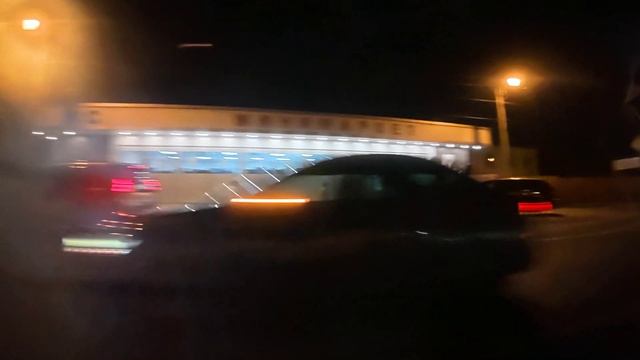 ВЕЧЕРНИЕ ДОРОГИ АДЛЕРСКОГО РАЙОНА СОЧИ. ЕДЕМ ИЗ СКАЙ-ПАРКА.ВИД ИЗ ОКНА АВТО. 24.11.2025 г.