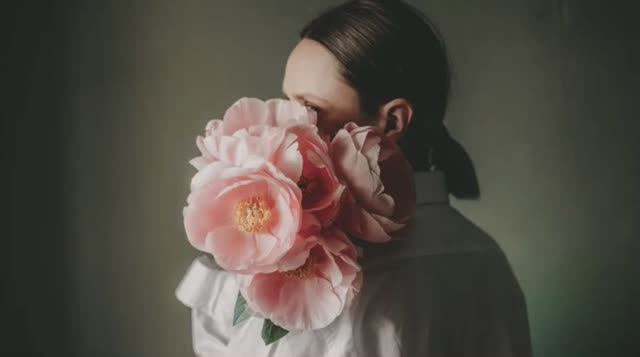 «Я НЕ чувствую к нему благодарность» А что, надо было? #Нафталин