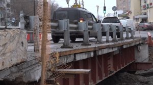 Депутаты проверили, как идёт капитальный ремонт моста на Пушкинском шоссе