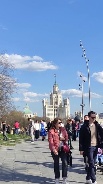 Весна в парке Зарядье и на Красной площади (Москва, Россия) Zaryadye, Red Square (Moscow, Russia)