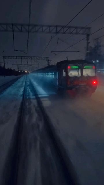 В догонялки на поездах☺️🤫