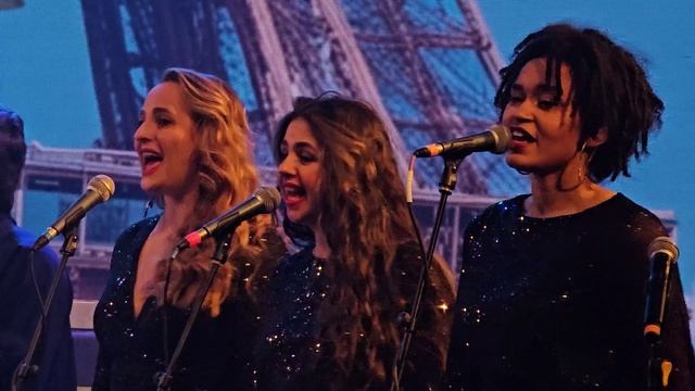 Волшебные ночи Испании в Театре Русская песня Легендарные хиты от Хулио Иглесиаса канал МОСКОВИТ