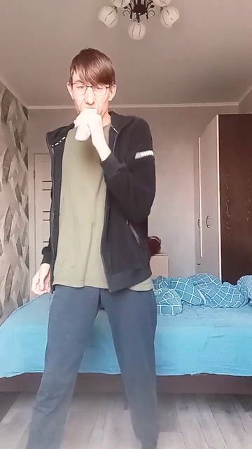 Породия Валерий леонтьев 9 апреля 2026 год