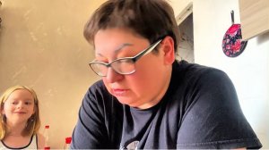 Кто-то куличи печет, а я блины по заказу внученьки🤷♂️