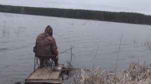 Рыбалка на поплавок на плотву в непогоду с северным ветром (2019г)