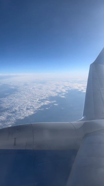 Кому нравятся облака? #облака #полет #самолет #победа