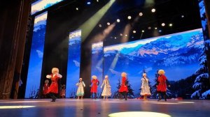 «СНЕГУРОЧКИ и ЛЕЗГИНКА!», танец.