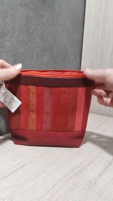 Косметичка в технике лоскутного шитья