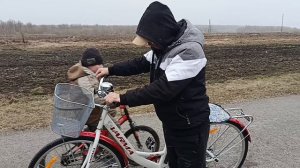 МУЖ ПРИШЁЛ С ЦВЕТАМИ 👋ПРОГУЛЯЛИСЬ, ПРИШЁЛ К НАМ ❄СНЕГ.