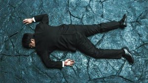 Каждый раз когда ОН Умирает, Бог Смерти ВОЗРОЖДАЕТ его, чтобы вновь убить