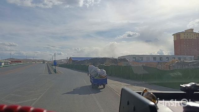 Заехал в Китай, загрузился выехал и добрался до Байкала.