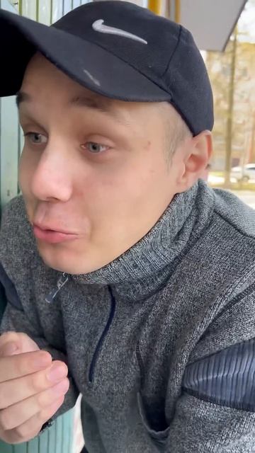 ТЫ И ТВОЙ ДРУГ смотреть онлайн