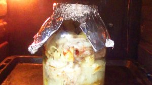 Курица в банке в духовке Просто и вкусно - рецепт