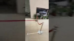 ☝️Друзья, зашли мы к дилерам «Москвич» посмотреть М90; тут складывается один момент: просто ему брак