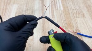 Никогда не выбрасывайте старое, сломанное зарядное устройство для ноутбука.  Метод может вас удивить