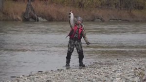 РЫБАЛКА на  кижуча и хариуса. Магадан сплав