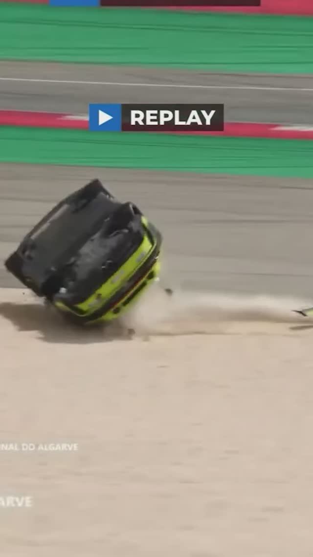 Жесткая авария в чемпионате Porsche GT Open