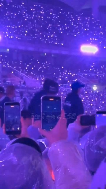 Эпизод 533 Ну не могут они,чтобы не прикоснуться друг до друга