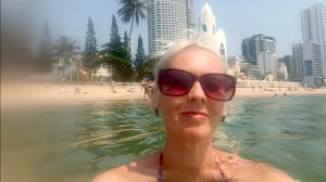 Где отдыхают сочинцы?😎Нячанг (Вьетнам) 7 апреля: центральный пляж, меняем деньги, идём на рынок 🌴