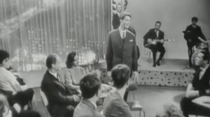 Юрий Гуляев - Обнимая небо (1966 г.)