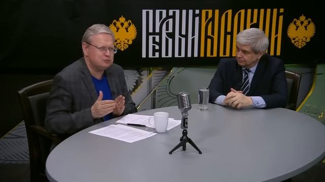 Если смотреть телевизор, то жить хорошо. Главное — «не выходи из комнаты»