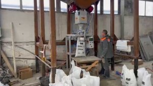Станция фасовки открытых мешков ТМЗ РЕСУРС. Бюджетная комплектация, отличная работа.