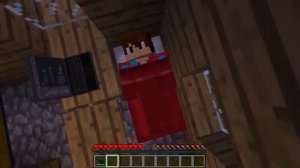 ЧТО ЖИТЕЛИ ДЕЛАЮТ В МОЕМ ДОМЕ ПОКА Я СПЛЮ В МАЙНКРАФТ КОМПОТ