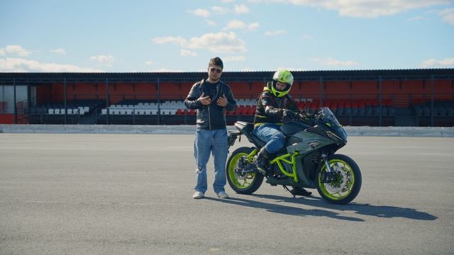 Как управлять электромотоциклом | 01 Начало