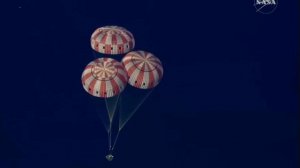 🚀🇺🇸🌒Экипаж миссии "Артемида-2" успешно приводнился в Тихом океане после 10-дневного…