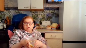 11.04.26г/кого смотрела/крашу и варю.